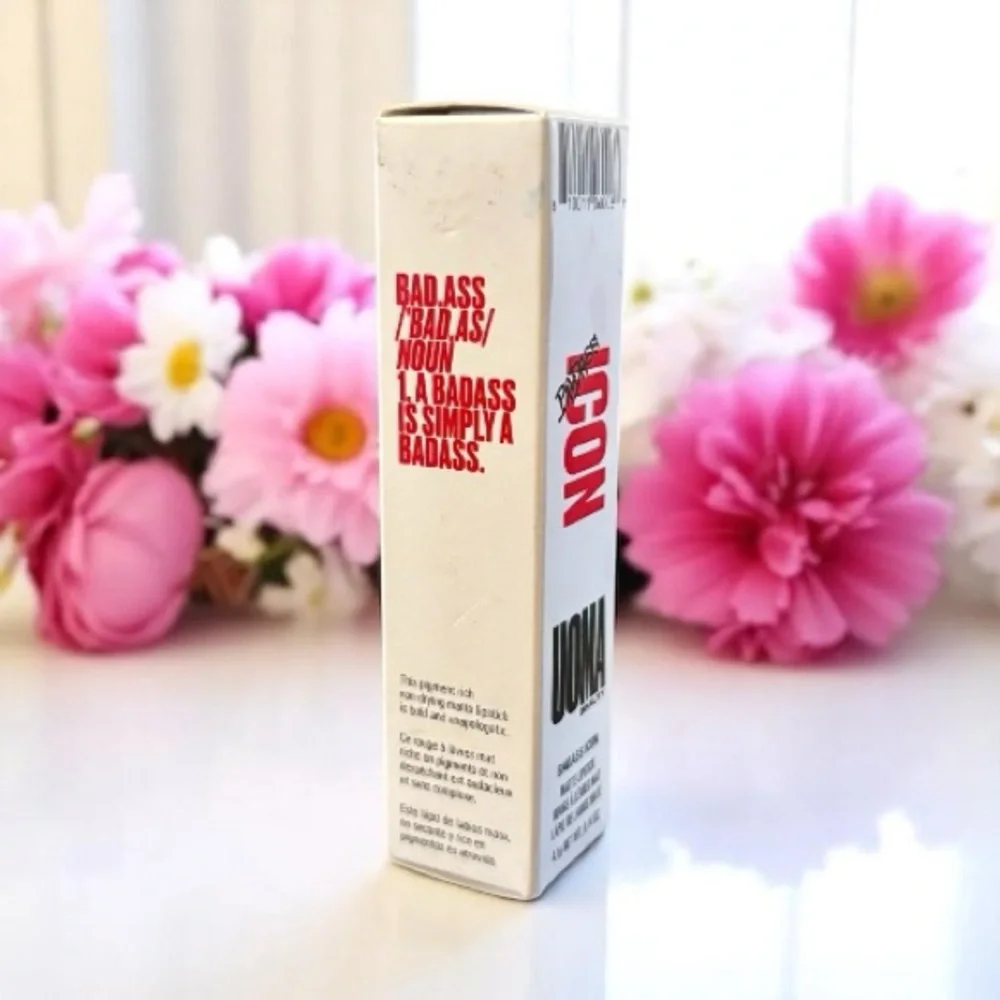 💎 Uoma Beauty Badass Icon Concentrated Matte Lipstick Color Diana Full-Size